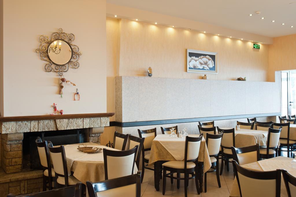 Hotel Lefas Delphi Екстер'єр фото