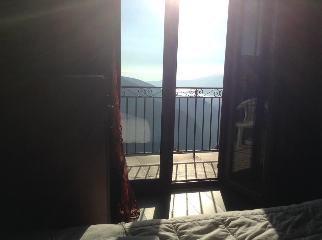 Hotel Lefas Delphi Екстер'єр фото