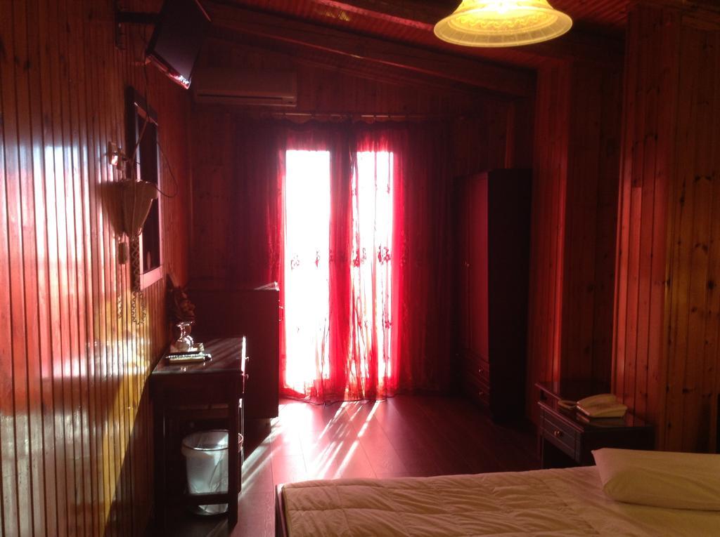 Hotel Lefas Delphi Екстер'єр фото